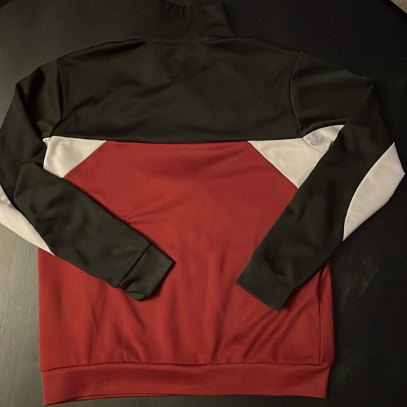 Jordan zip up sweater size L - Picture 2 of 3